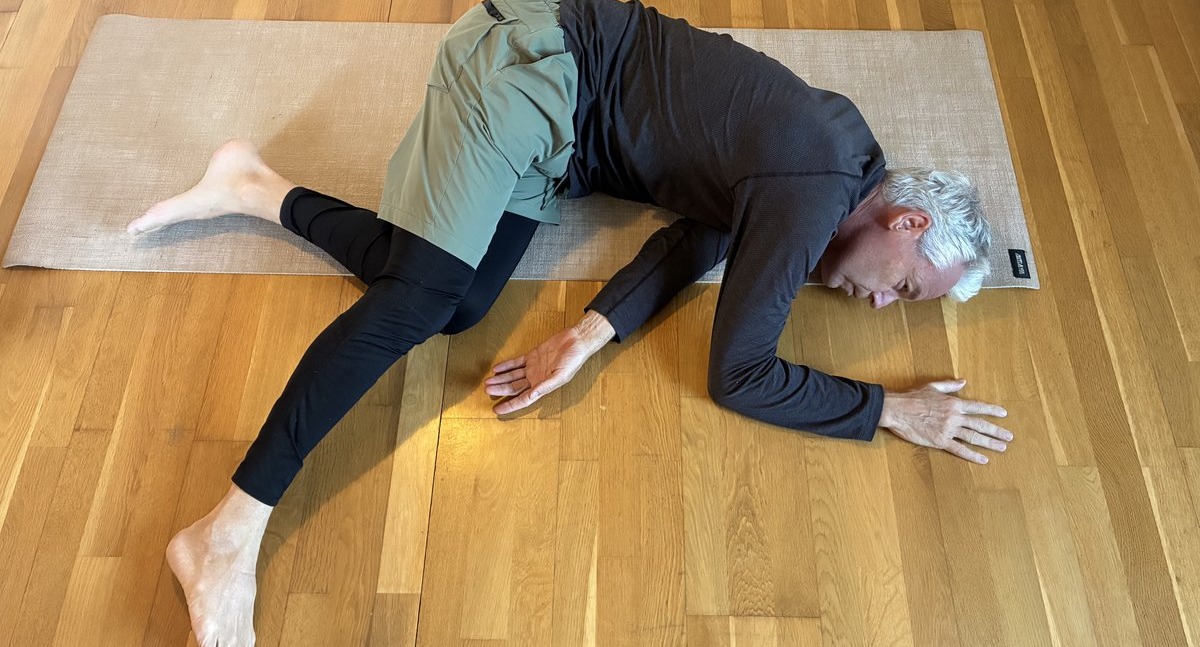 Christian en position fœtale côté gauche — Jour 22